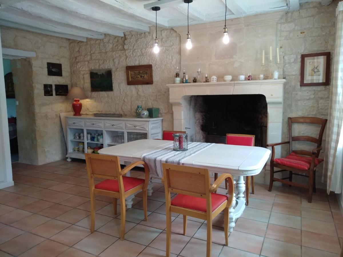 Chambres D'Hotes Du Noisillet Cinais 외부 사진