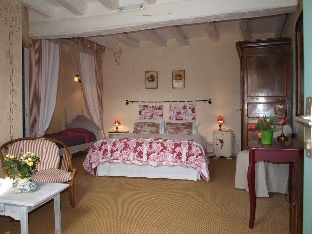 Chambres D'Hotes Du Noisillet Cinais 외부 사진